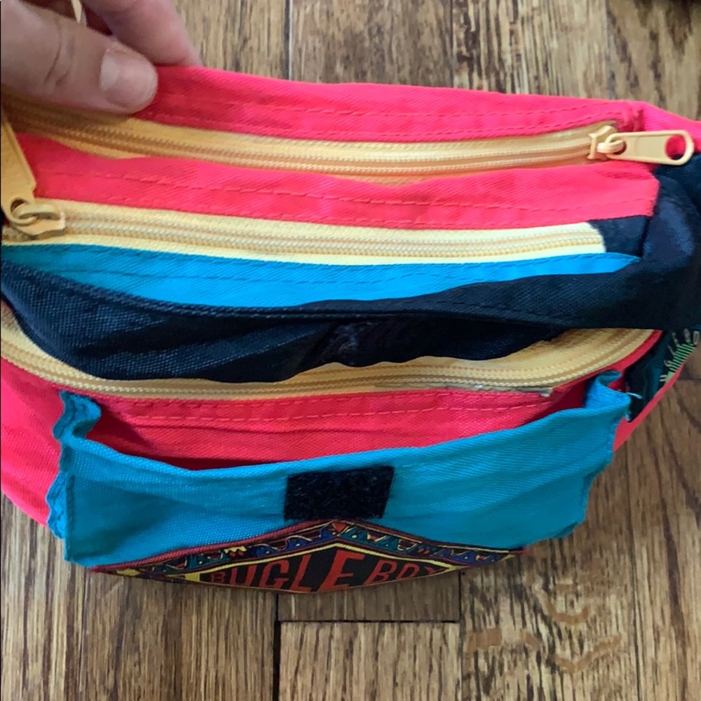 Bugle Boy Fannypack - Picture 3 of 6